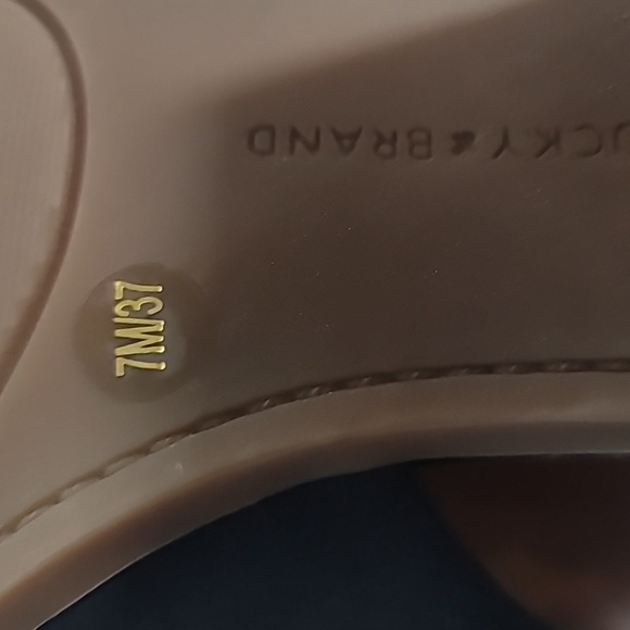 💚 Lucky Brand Betsee Bootie Sandal peep toe  suede leather shoes Size 7 M - Picture 11 of 13